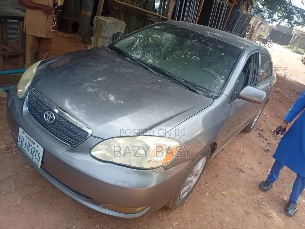 Toyota Corolla 2006 Gray