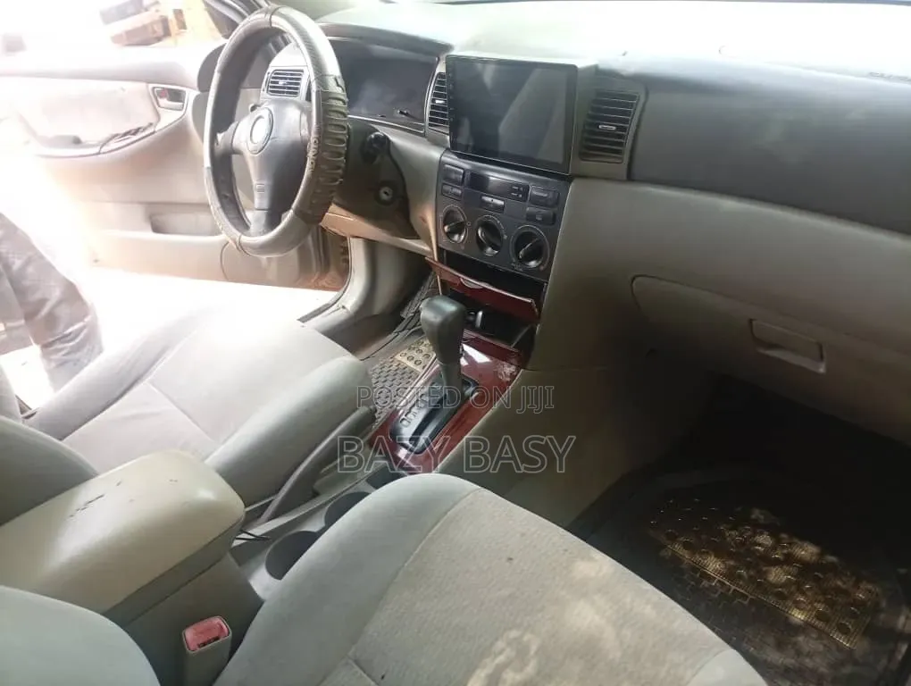 Toyota Corolla 2006 Gray