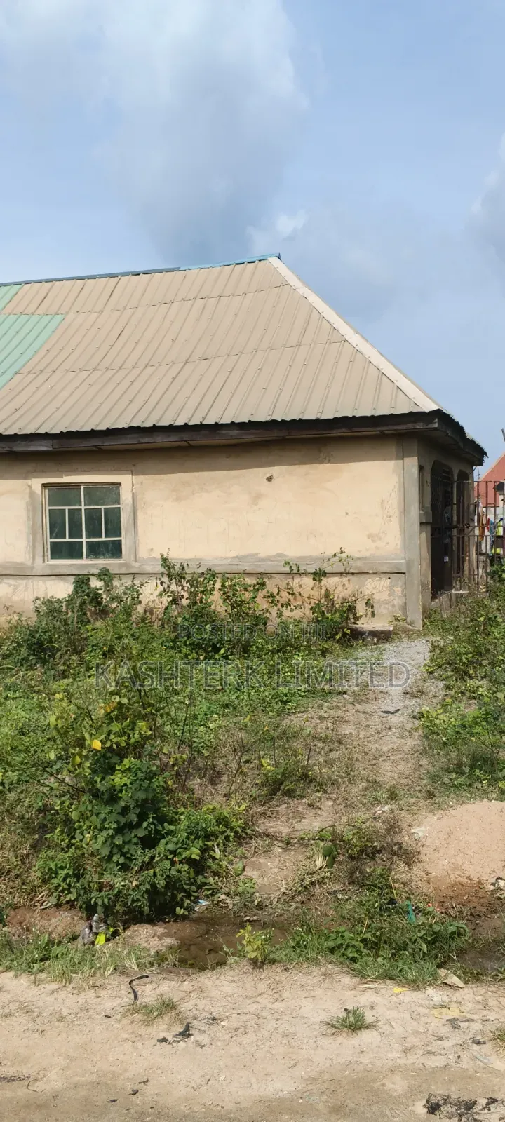 2bdrm Bungalow in Kuduru, Bwari / Bwari for sale