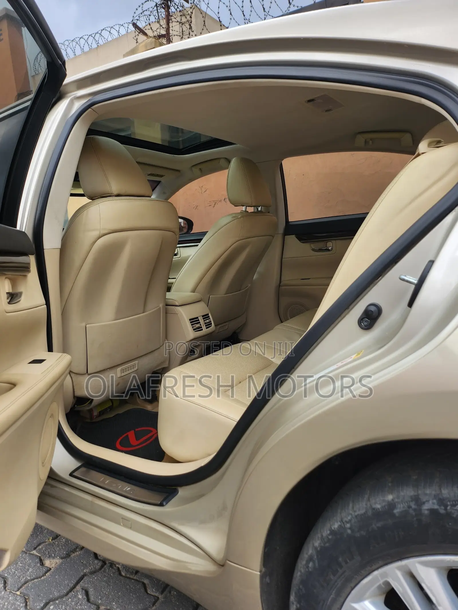 Lexus ES 350 FWD 2015 Gold