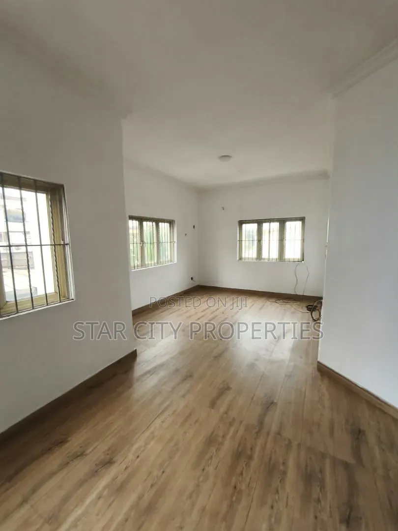 4bdrm Duplex in Ikeja Gra Lagos for rent