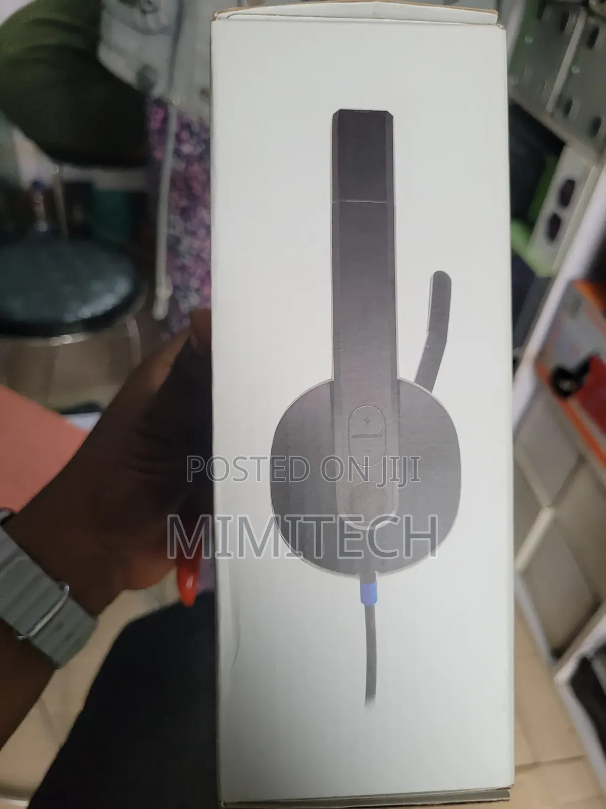 Logitech H540 USB Headset - HD Sound + Noise Canceling Mic