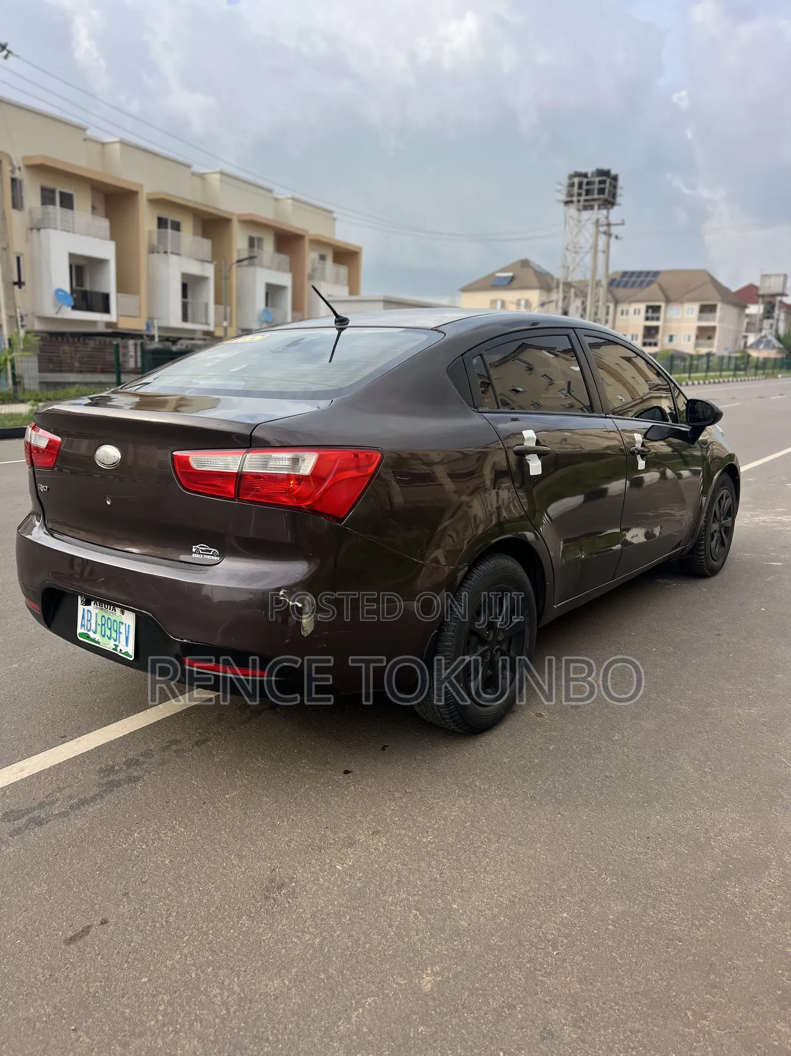 Kia Rio LX 4dr Sedan (1.6L 4cyl 6M) 2013 Brown