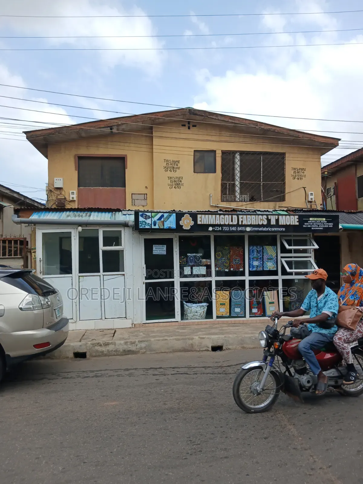 3bdrm Block of Flats in Oyemekun Street Ogba for sale