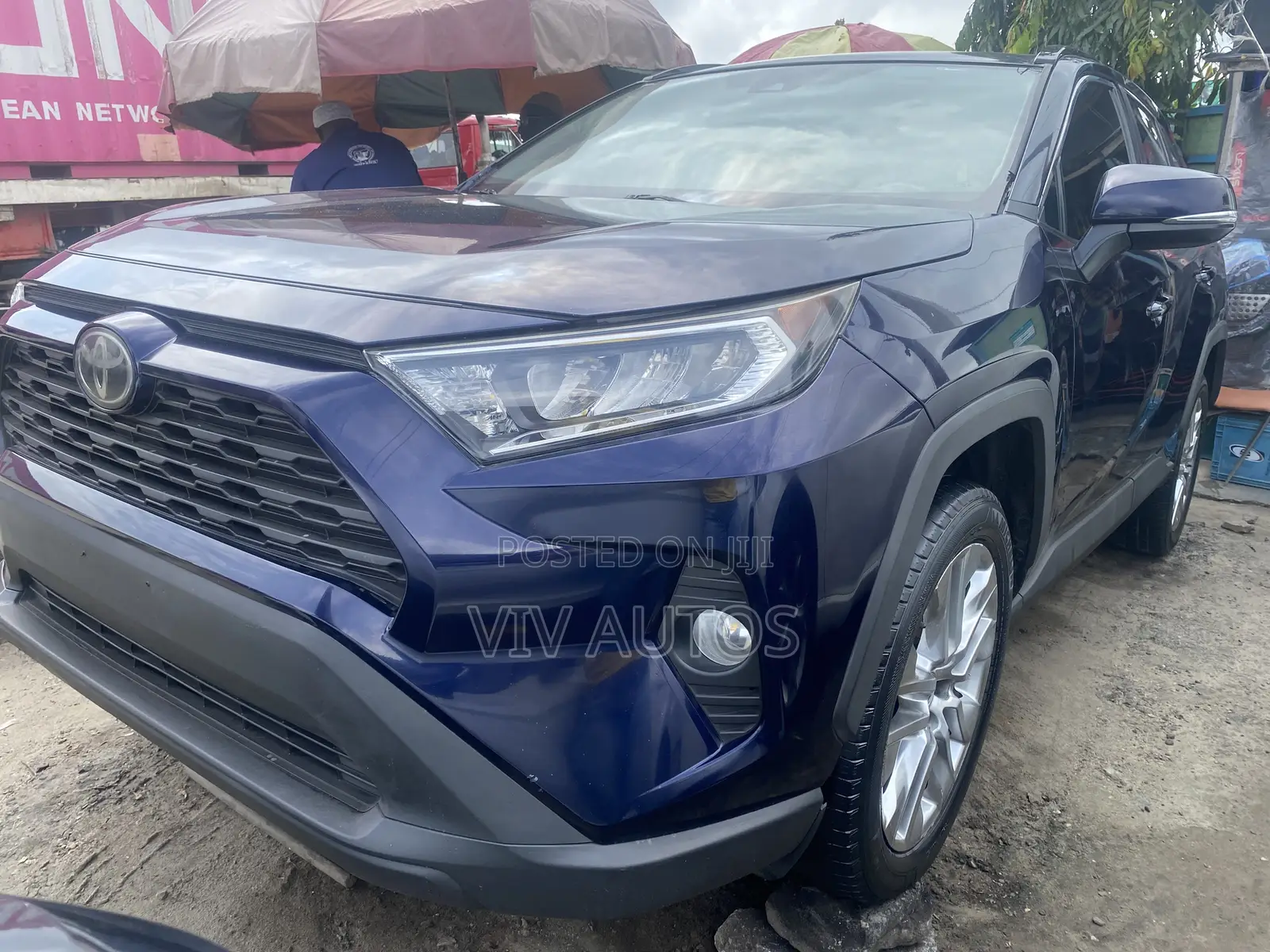 Toyota RAV4 Limited AWD 2020 Blue