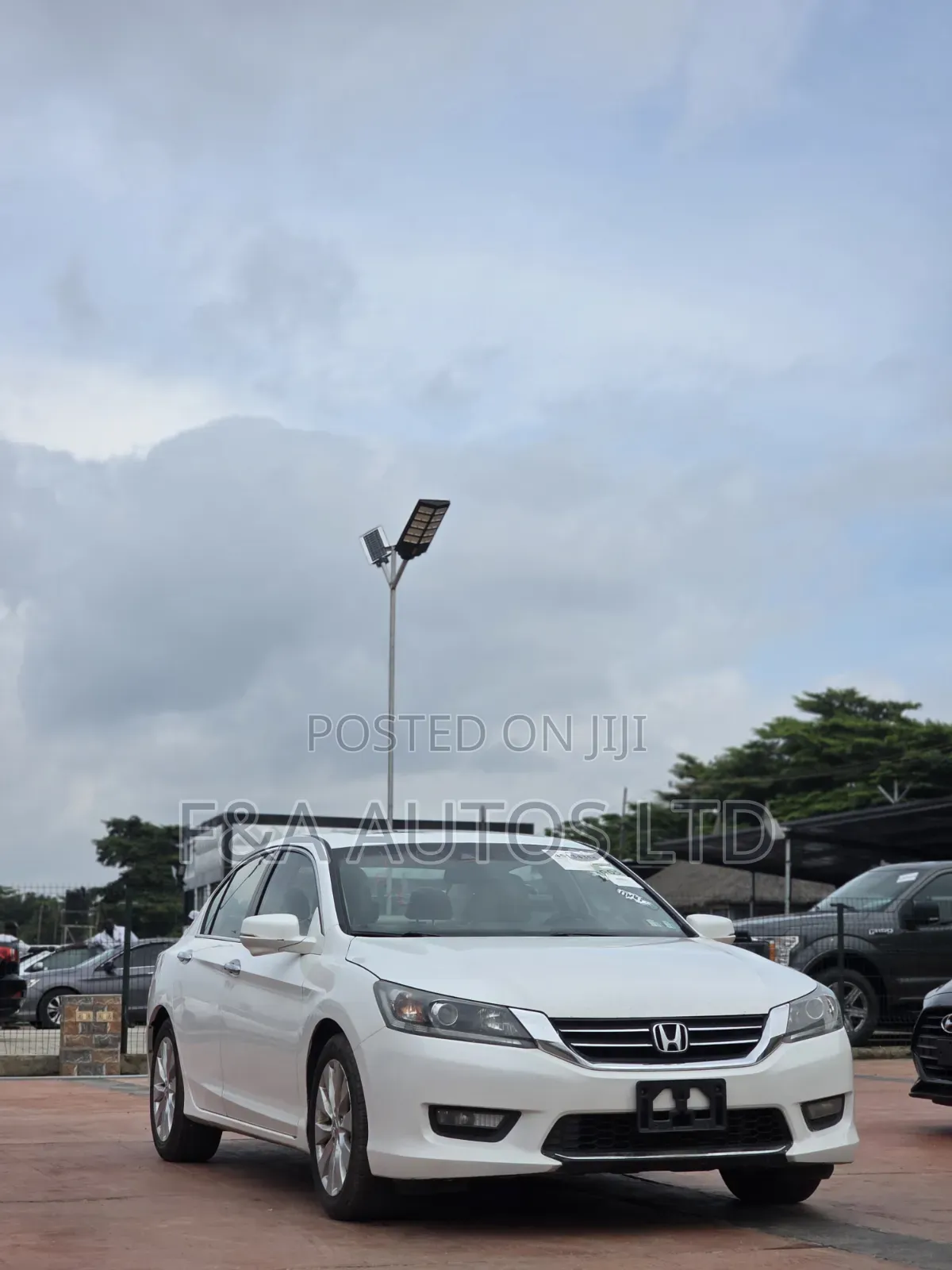 Honda Accord EX-L 4dr Sedan (2.4L 4cyl CVT) 2015 White