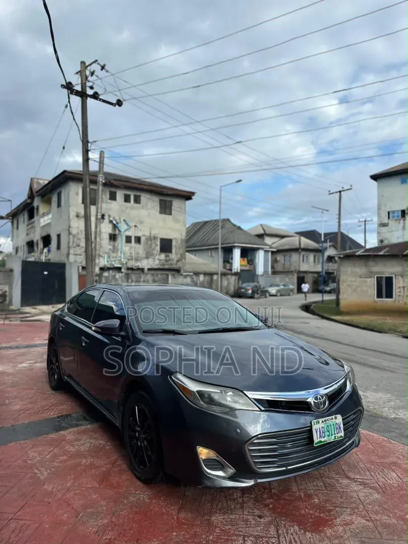 Toyota Avalon 2014 Black