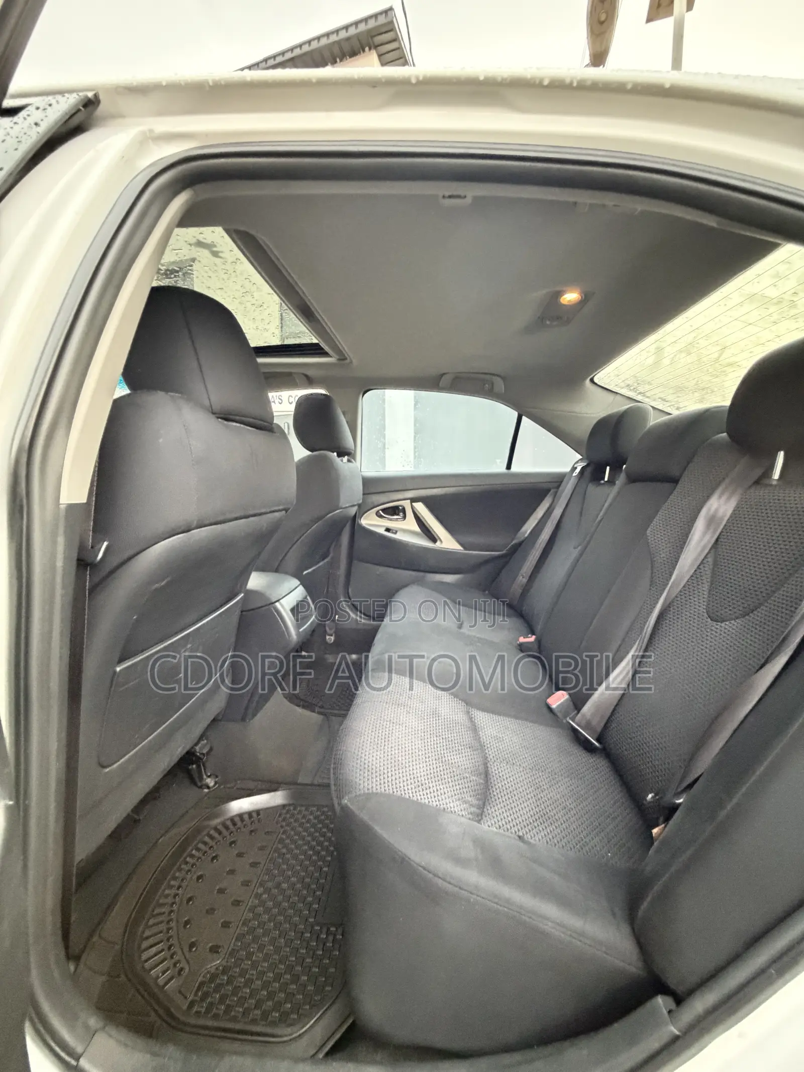 Toyota Camry SE 4dr Sedan (2.4L 4cyl 5A) 2009 White