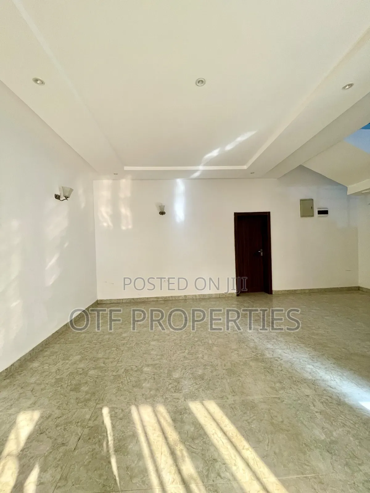 5bdrm Duplex in Guzape District for rent