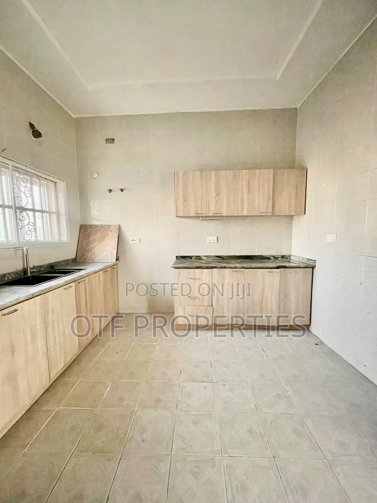 5bdrm Duplex in Guzape District for rent