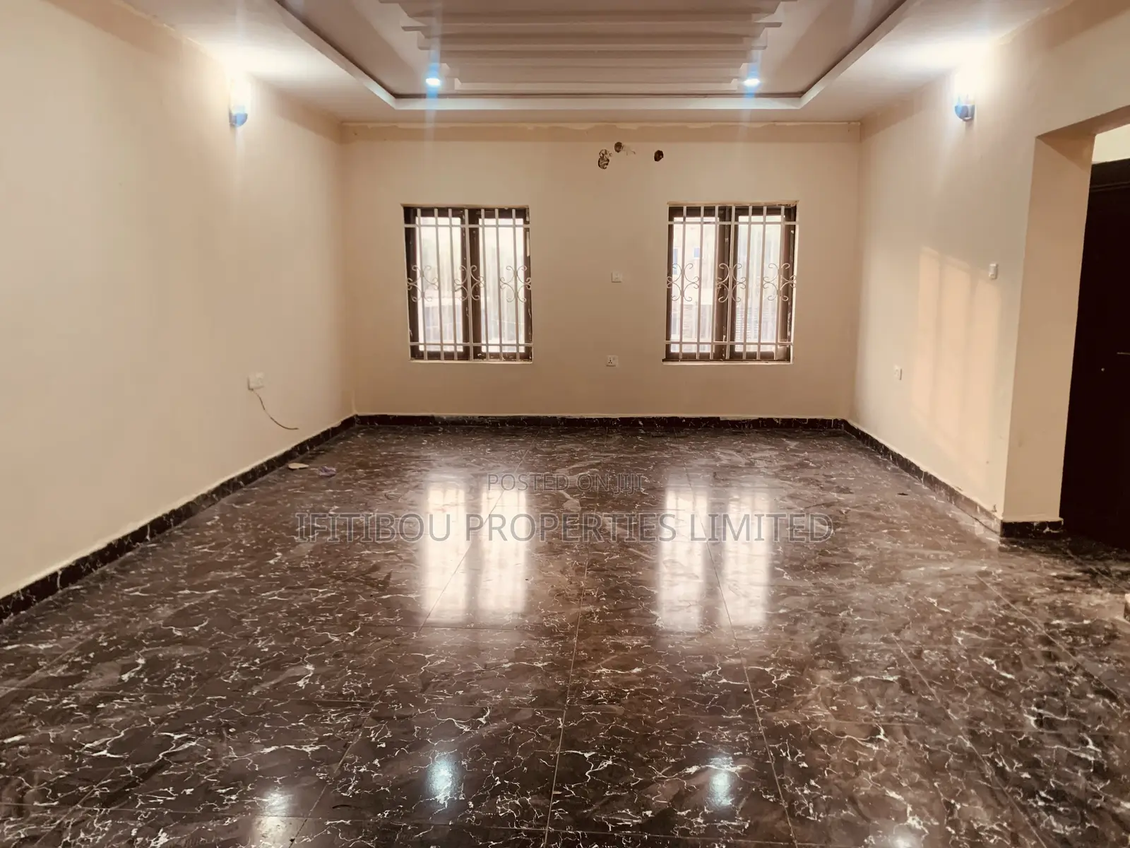 4bdrm Duplex in Naf Valley Estate, for rent