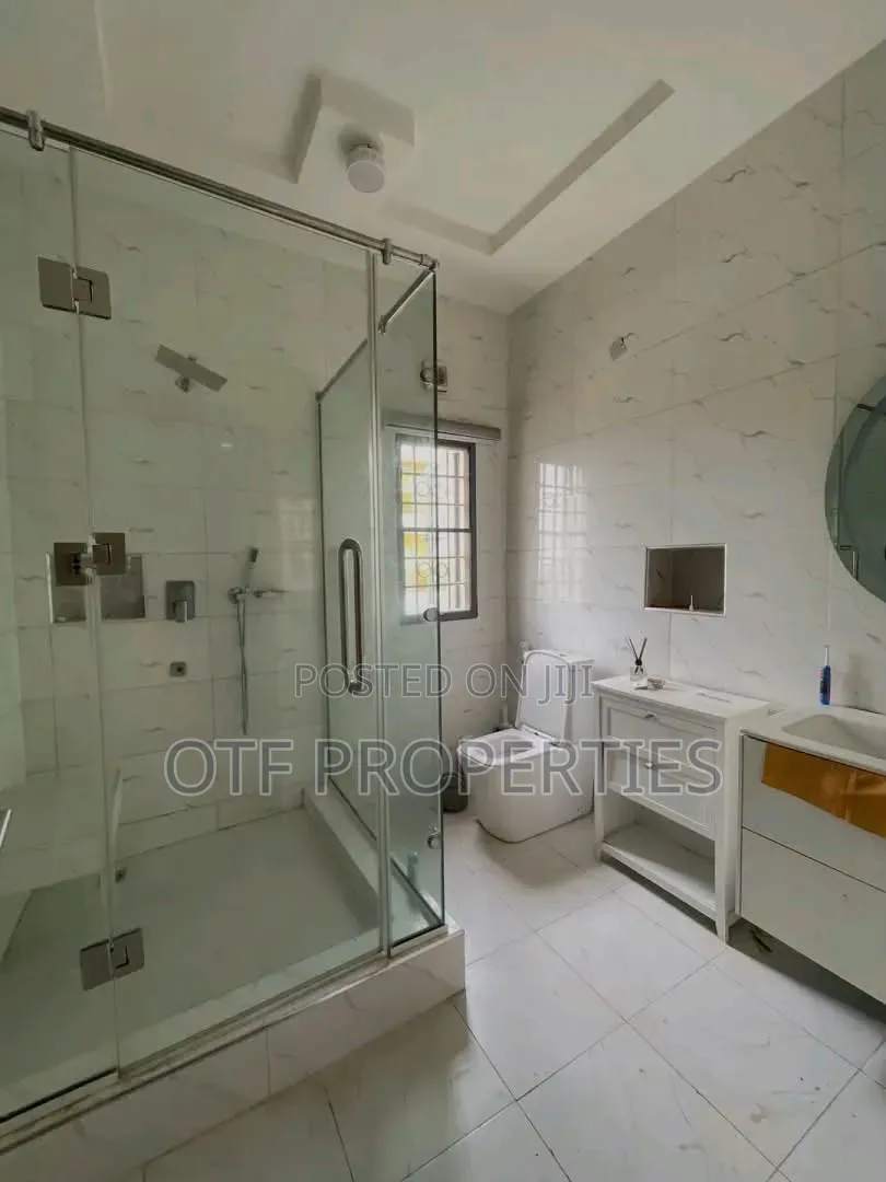 3bdrm Apartment in Katampe Main for rent