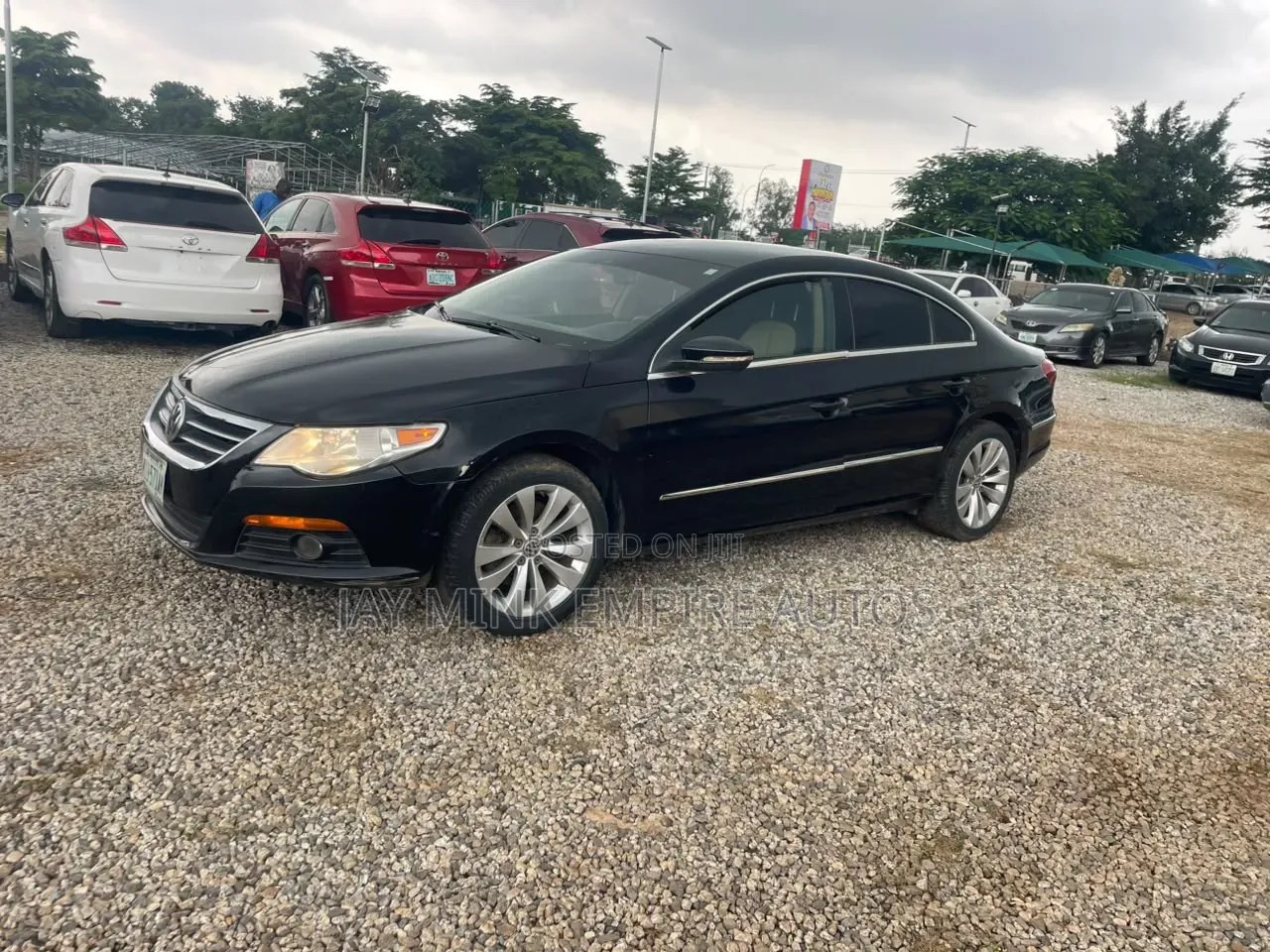 Volkswagen Passat 2010 Black