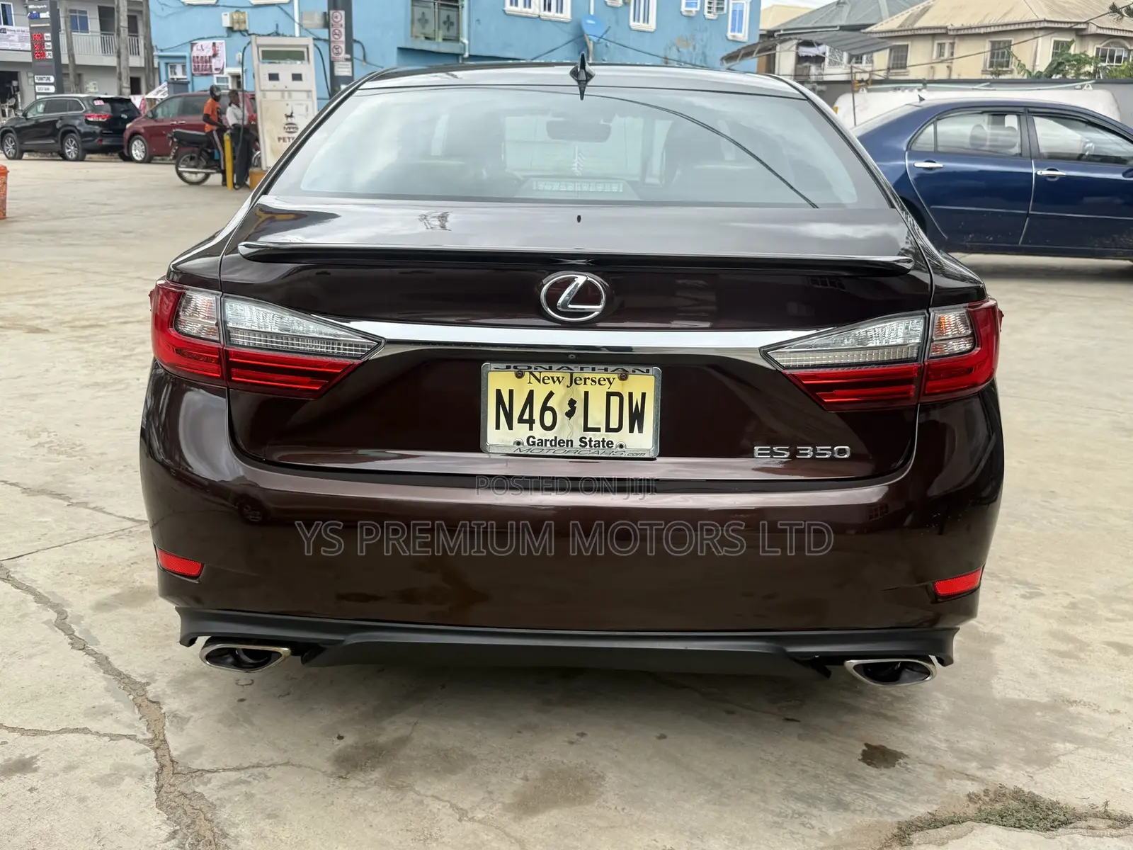 Lexus ES 350 FWD 2016 Burgundy