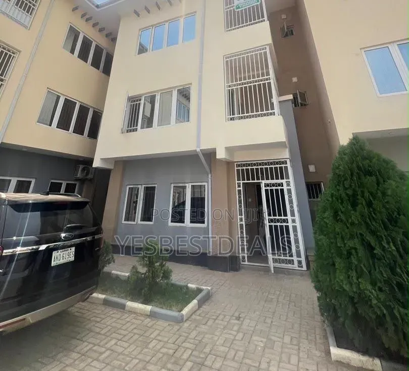 Furnished 5bdrm Townhouse/Terrace in Guzape for sale
