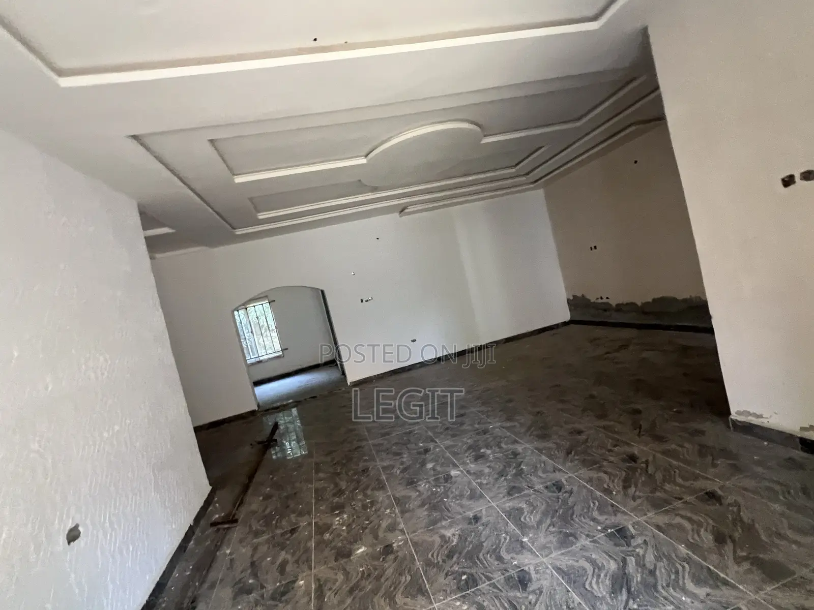 4bdrm Bungalow in Minna for sale