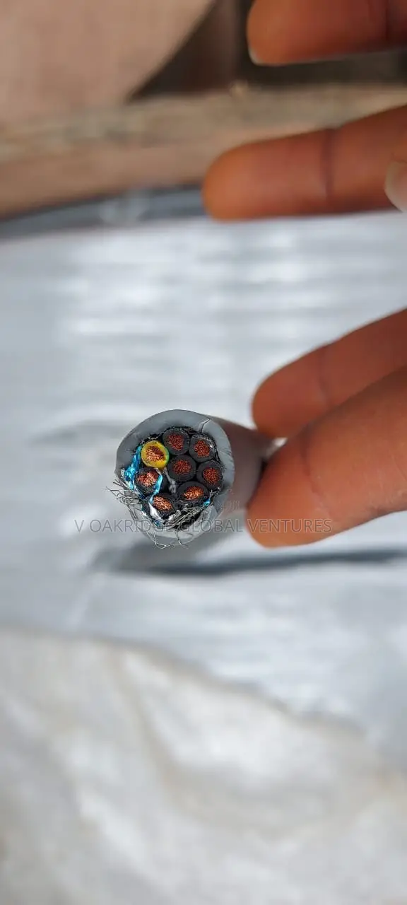 2.5mm 8 Core Flexible SCREENED Full Gauge Cable Wire