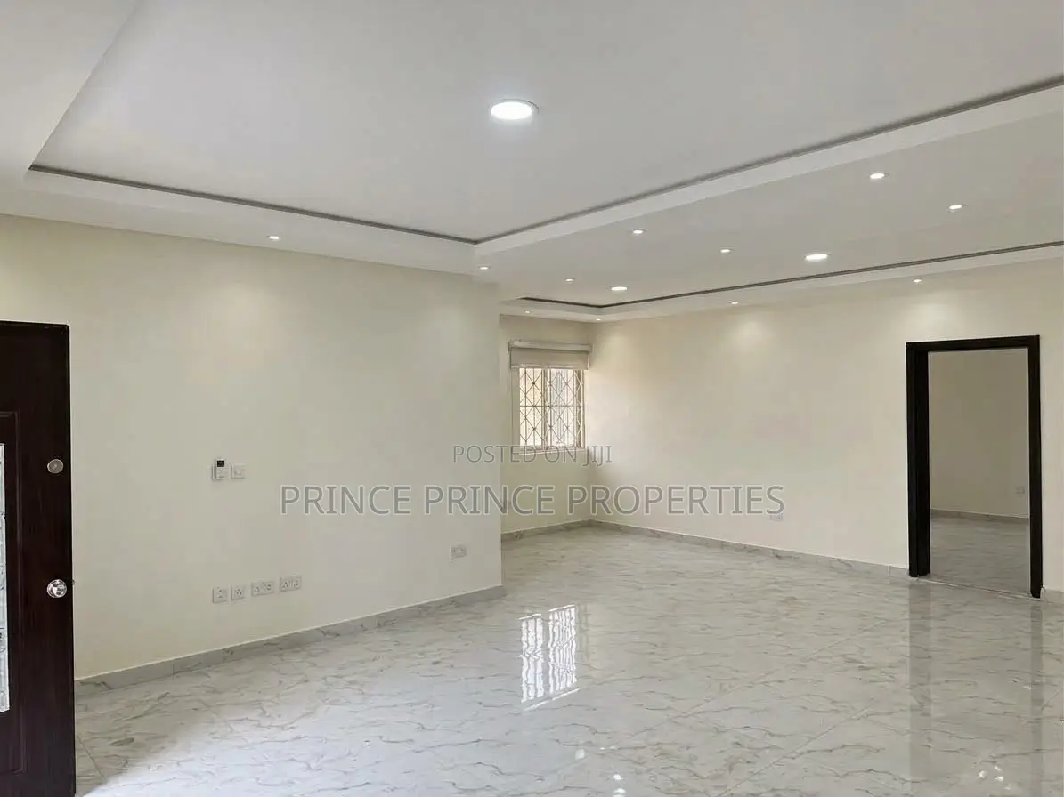 Furnished 3bdrm Block of Flats in Surulere for rent