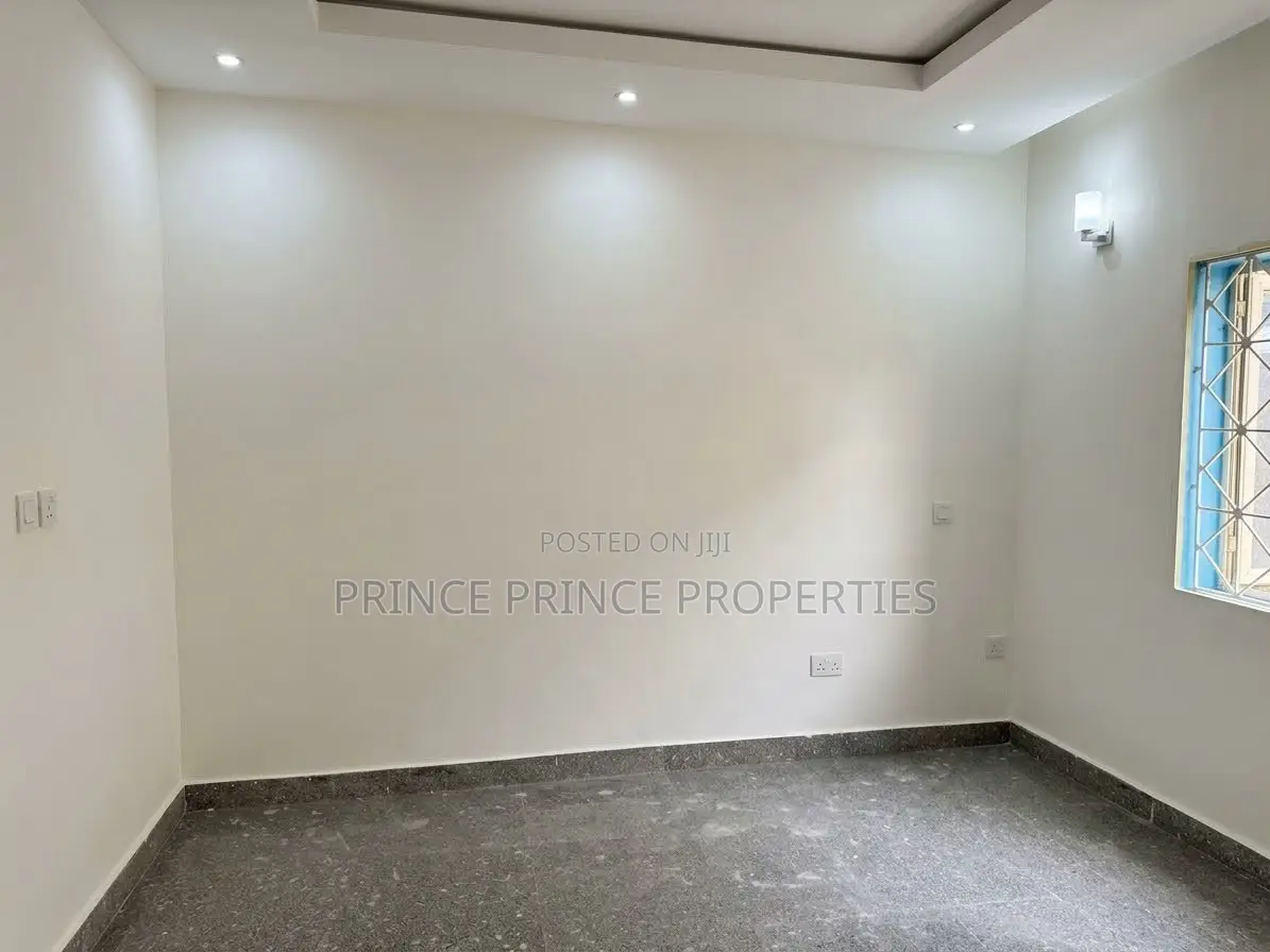Furnished 3bdrm Block of Flats in Surulere for rent