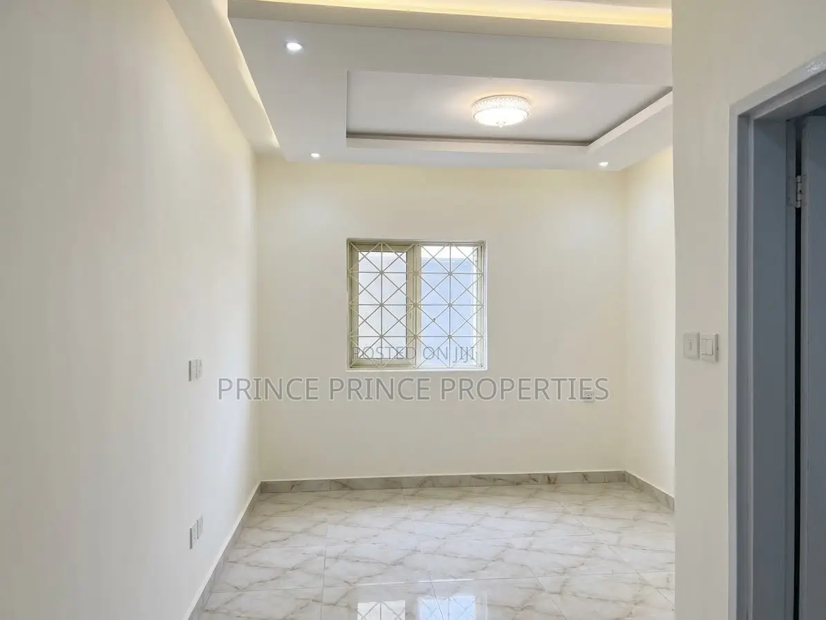 Furnished 3bdrm Block of Flats in Surulere for rent