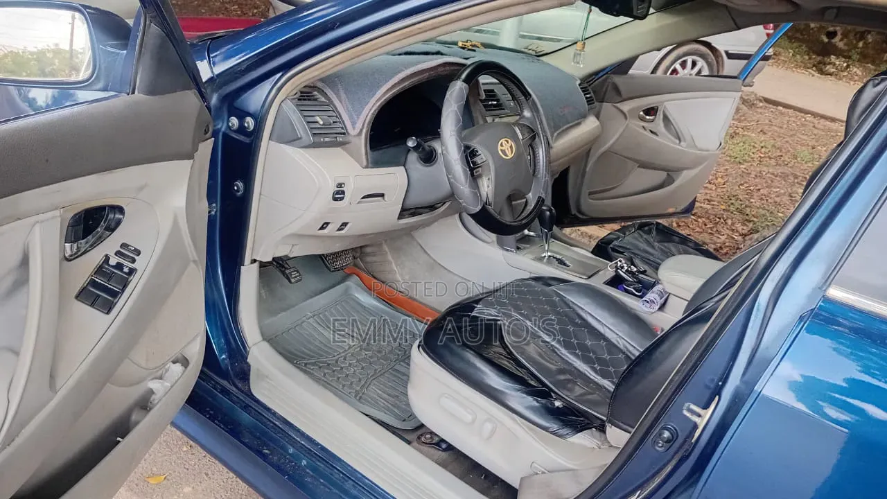 Toyota Camry 2008 Blue