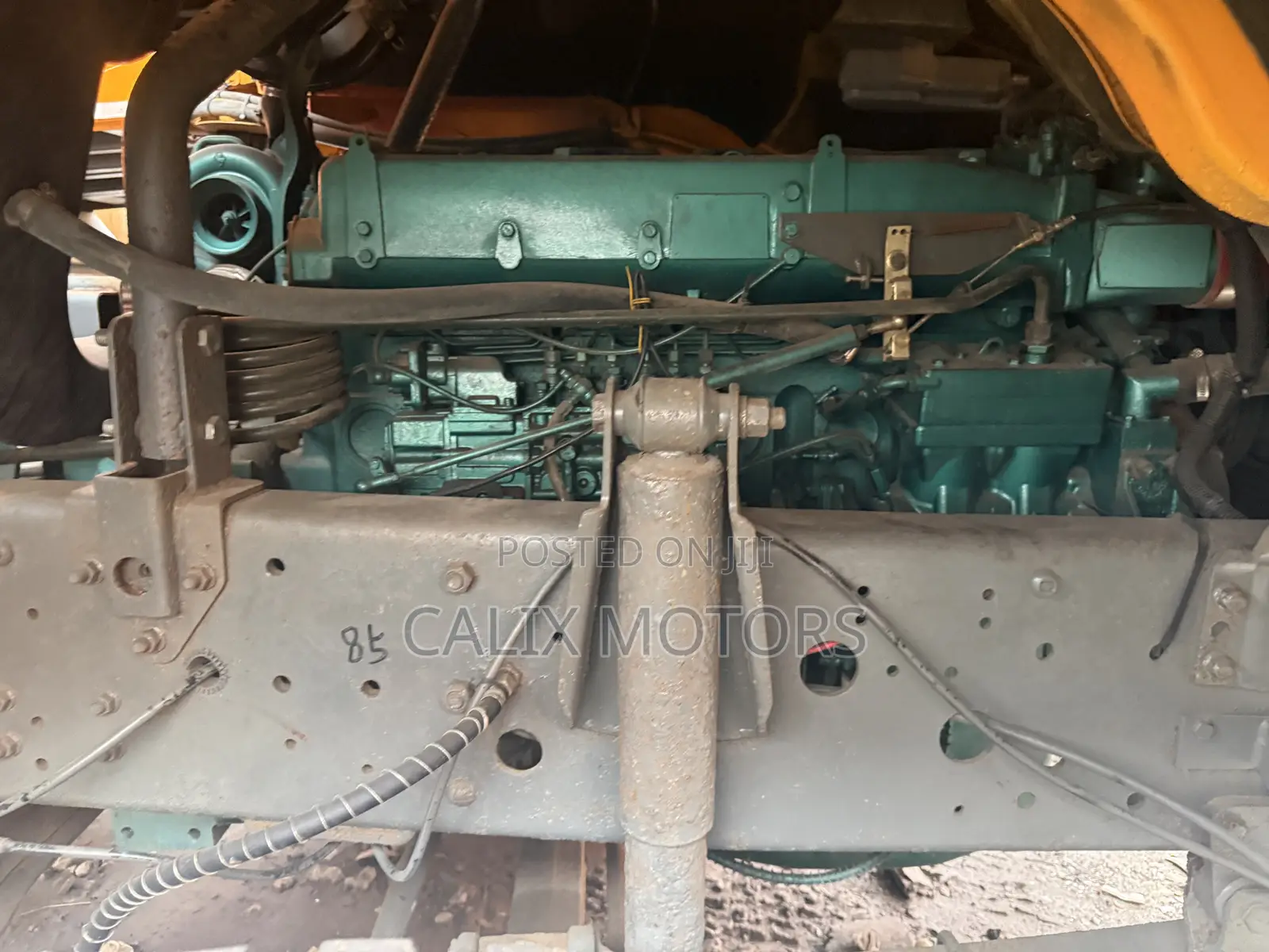 Foreign Used Howo Dump Truck 371HP With 10tyres.