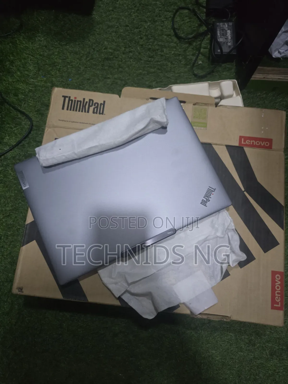 New Laptop Lenovo 32GB Intel Core Ultra 7 SSD 512GB