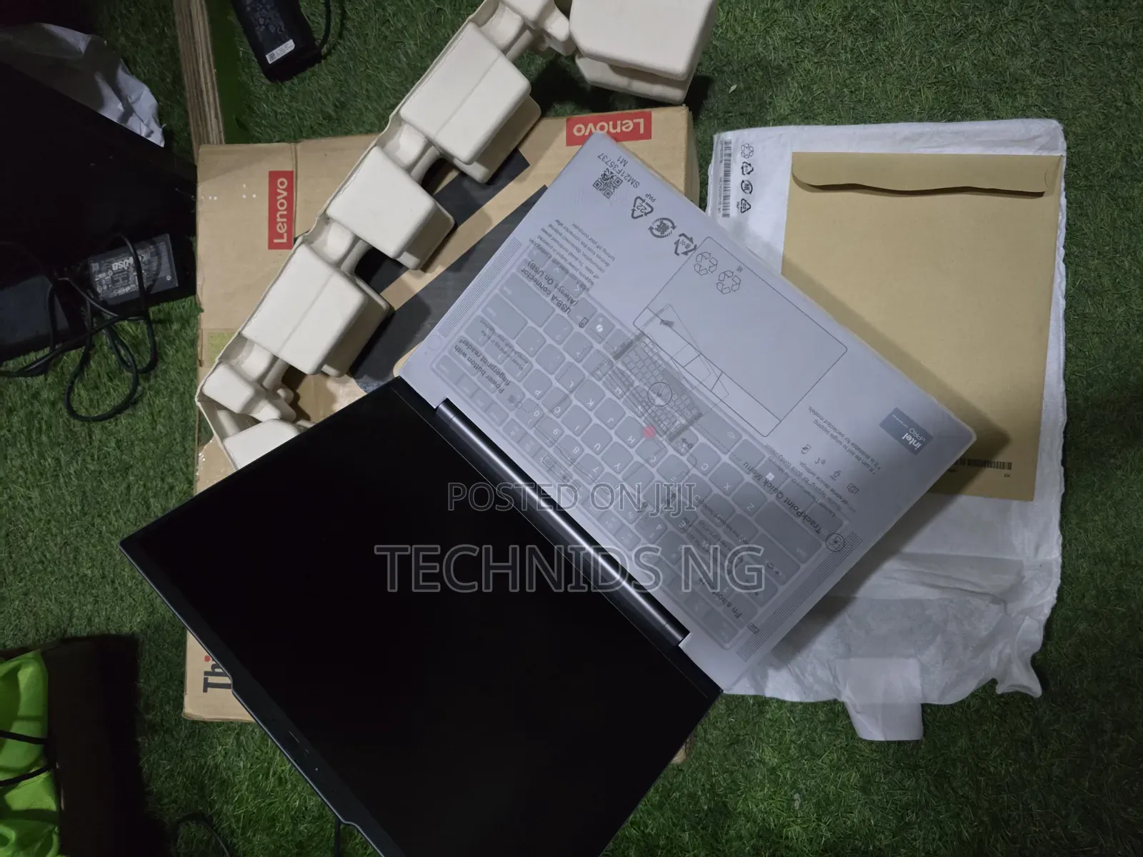 New Laptop Lenovo 32GB Intel Core Ultra 7 SSD 512GB