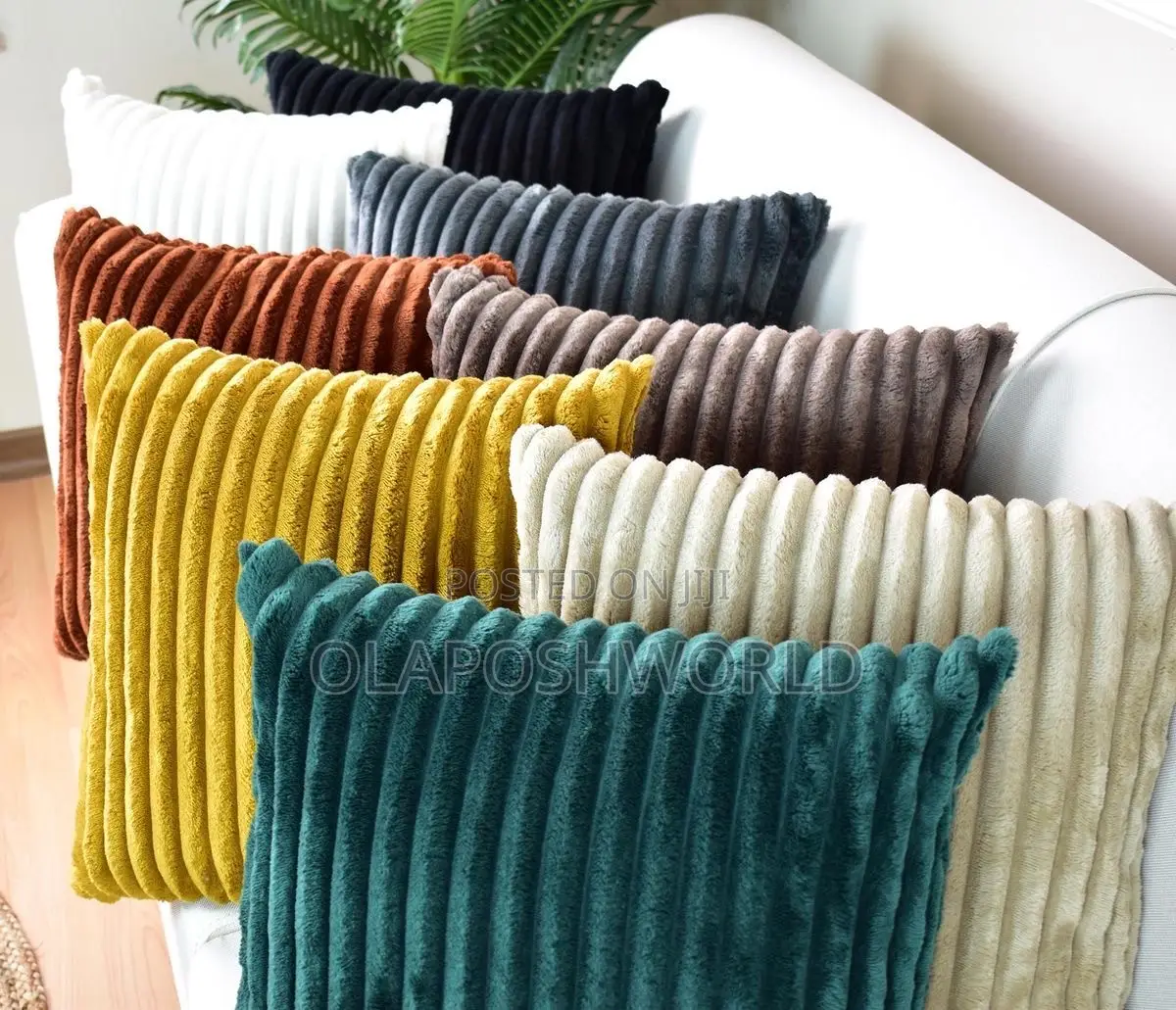 Plain Throw Pillows