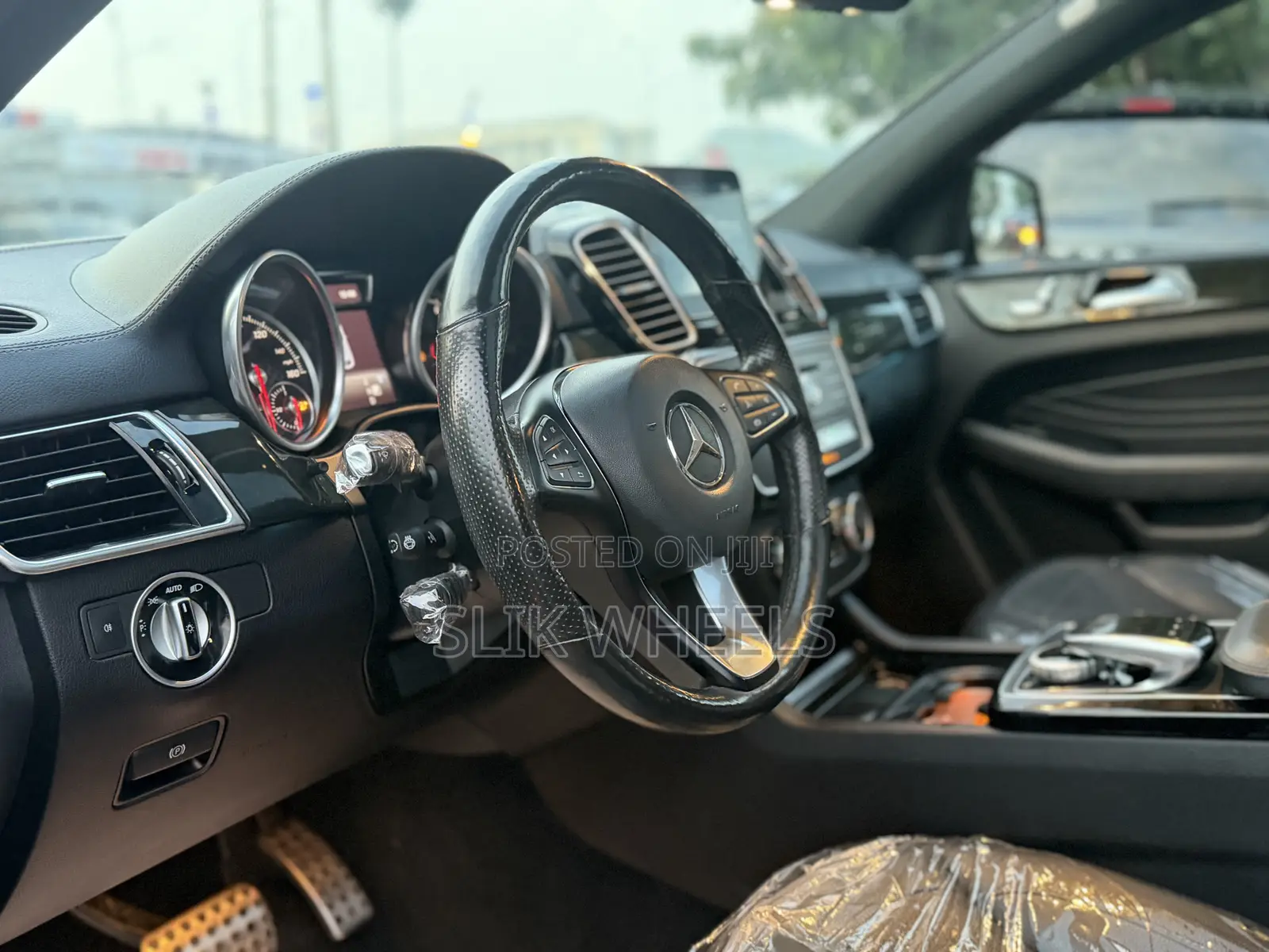 Mercedes-Benz GLE-Class AMG GLE 43 4MATIC 2017 Gray