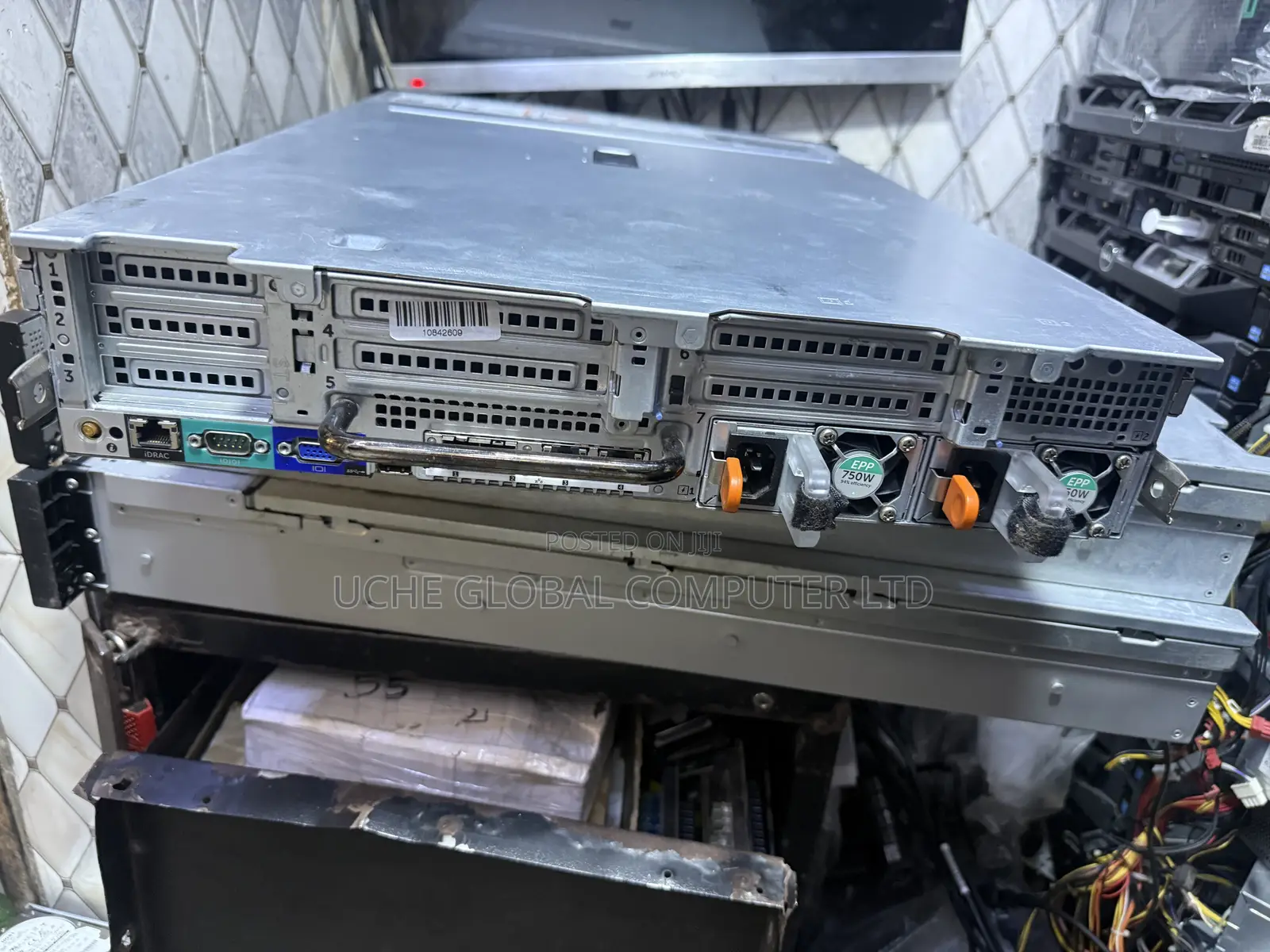 Server Dell PowerEdge R730 64GB Intel Xeon HDD 3T