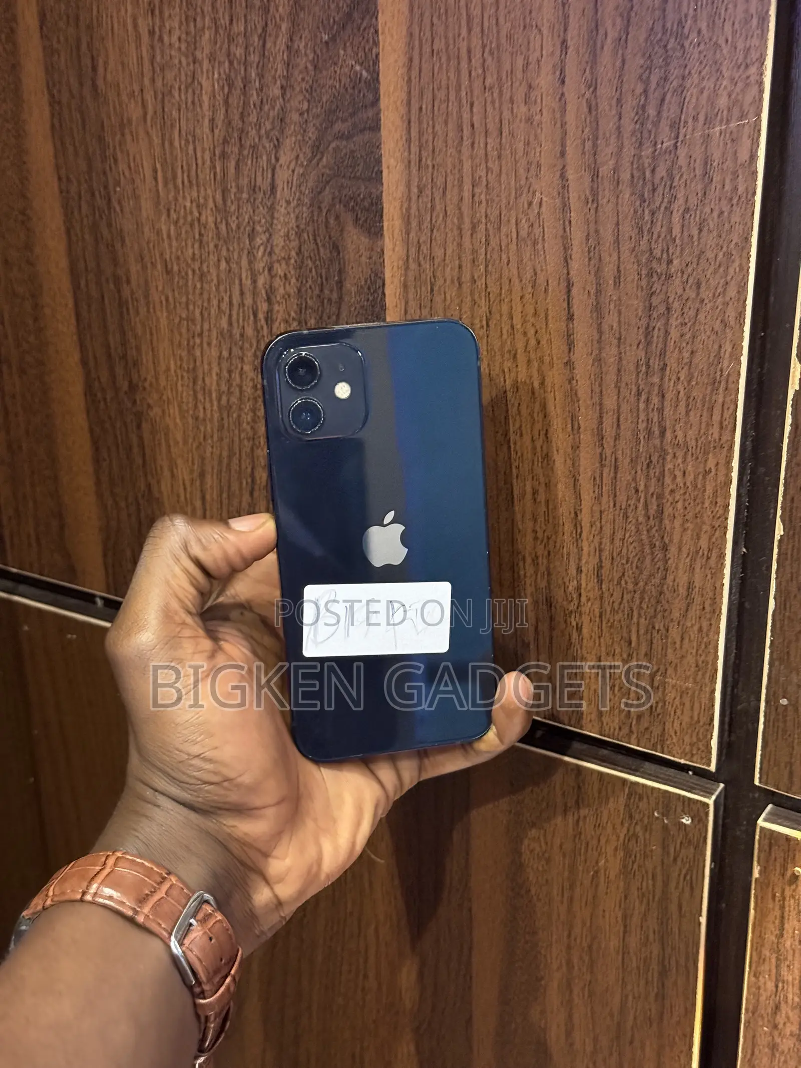 Apple iPhone 12 64 GB Black
