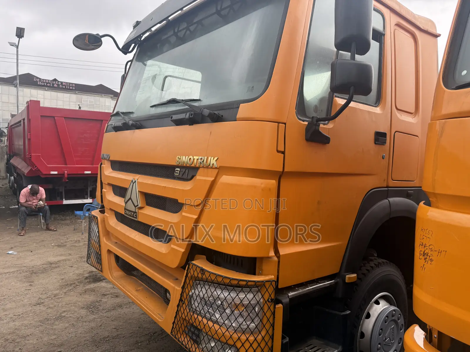 Foreign Used Howo Tractor Head 371HP Truck.