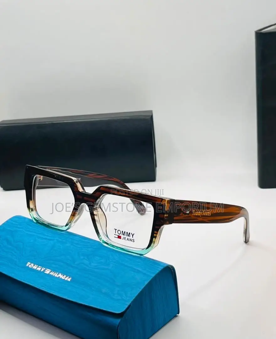 Tommy Jeans Glasses