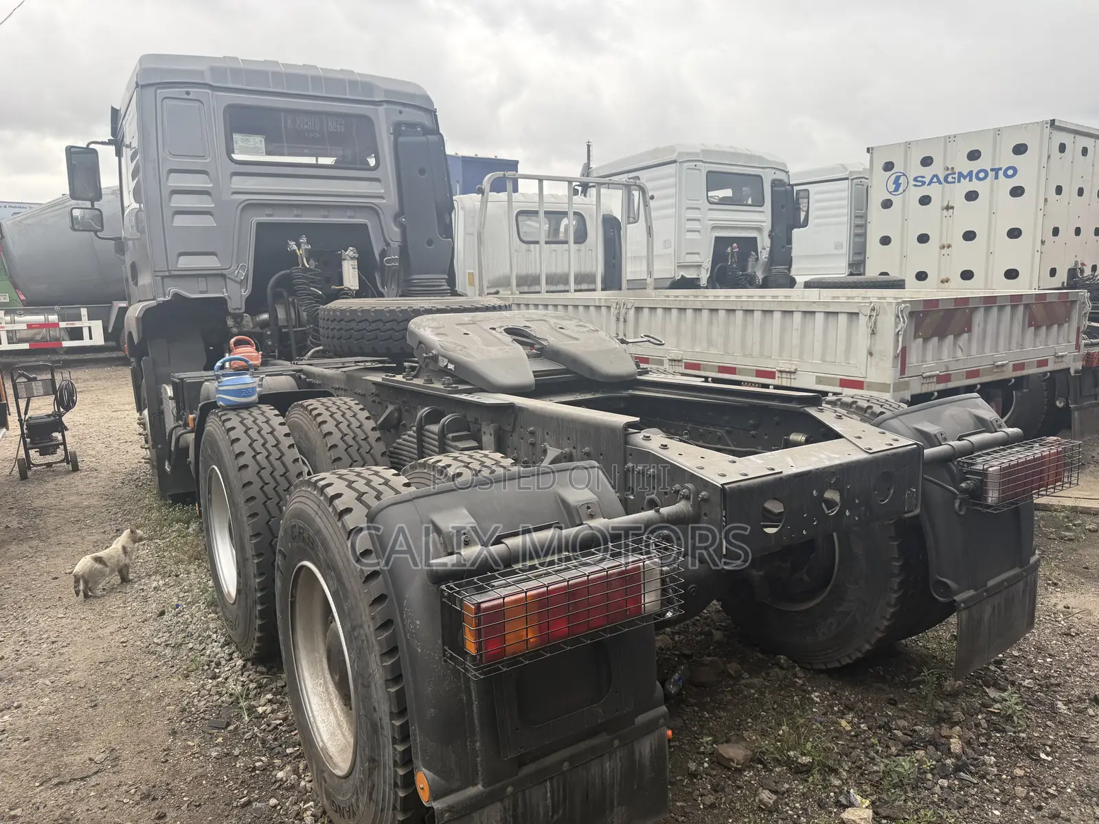 Brand New Sagmoto 375hp Tractor Head Truck.