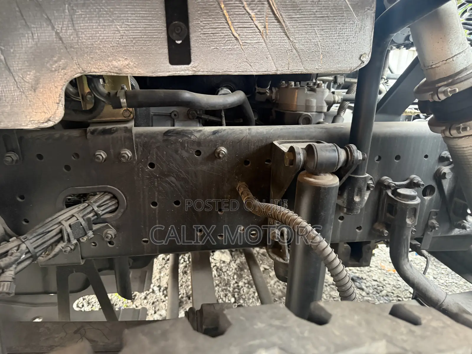 Brand New Sagmoto 375hp Tractor Head Truck.