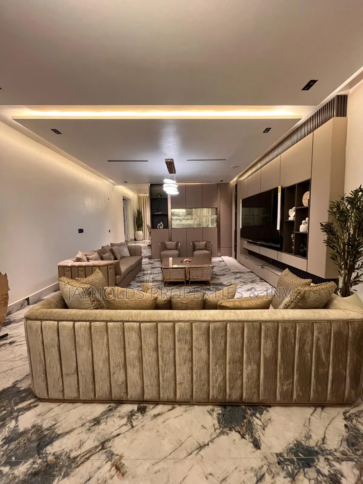 Furnished 5bdrm Duplex in Asokoro for sale