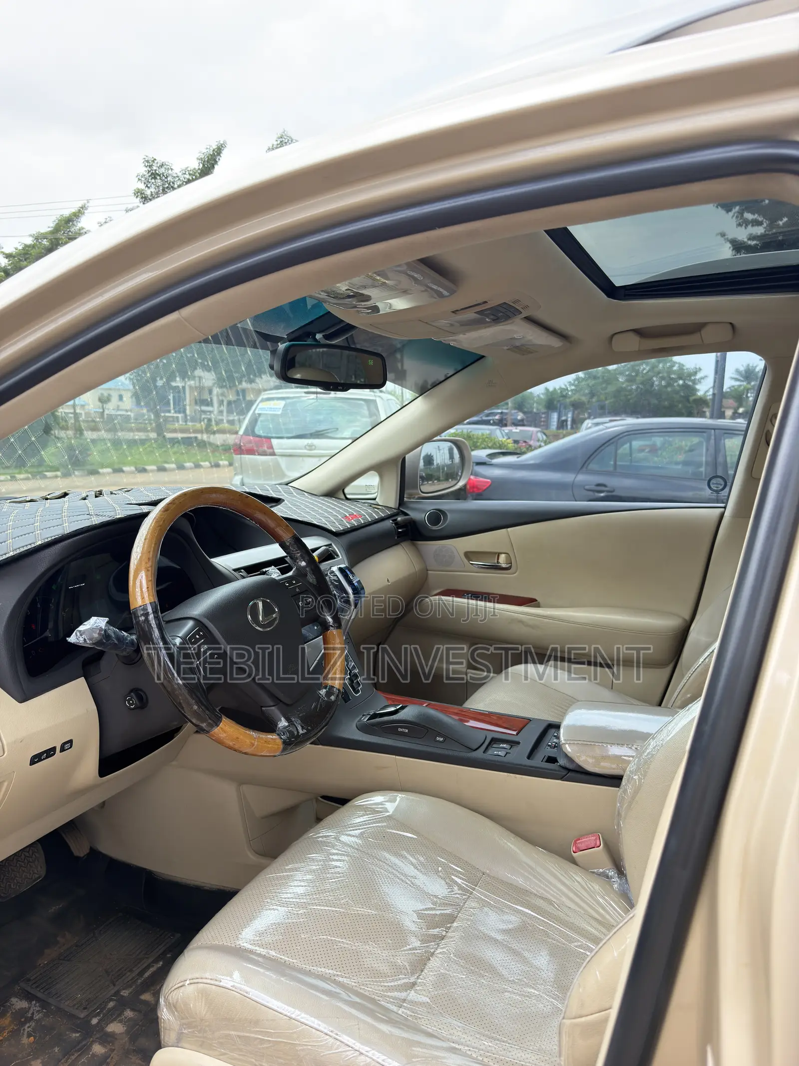 Lexus RX 350 2010 Gold