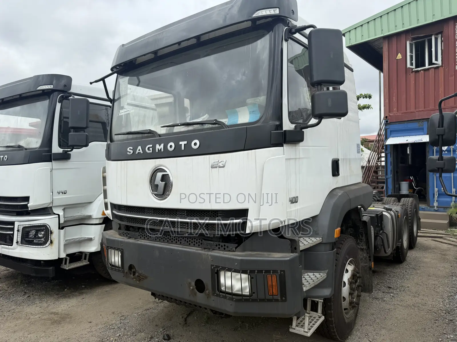Brand New Sagmoto E3 400hp Tractor Head Truck.
