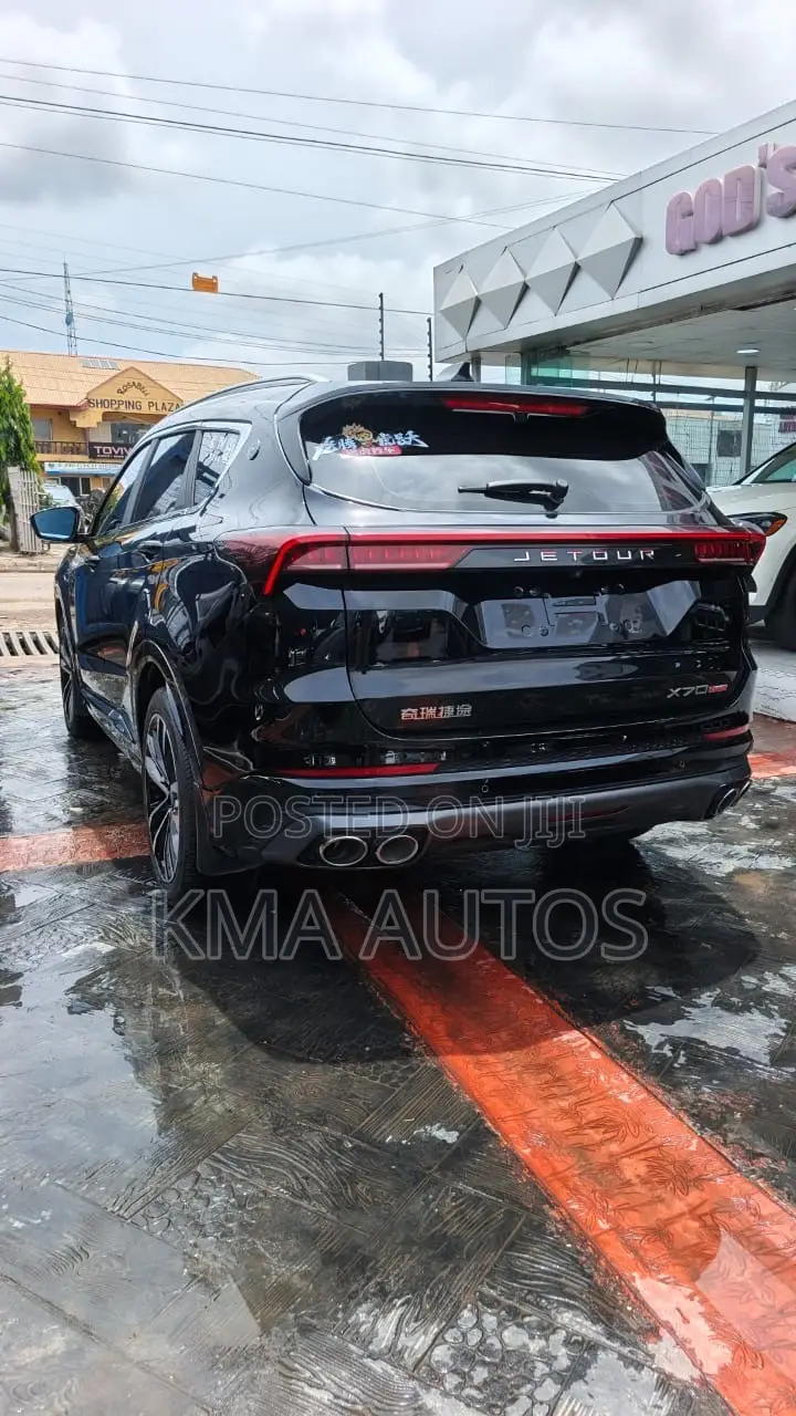 Jetour X70 2023 Black