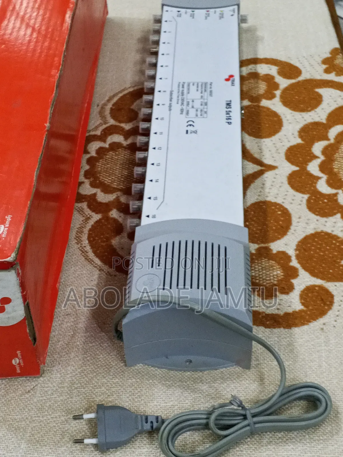 TRIAX 5 in 16 Out Multi-Switch Part No: 300327