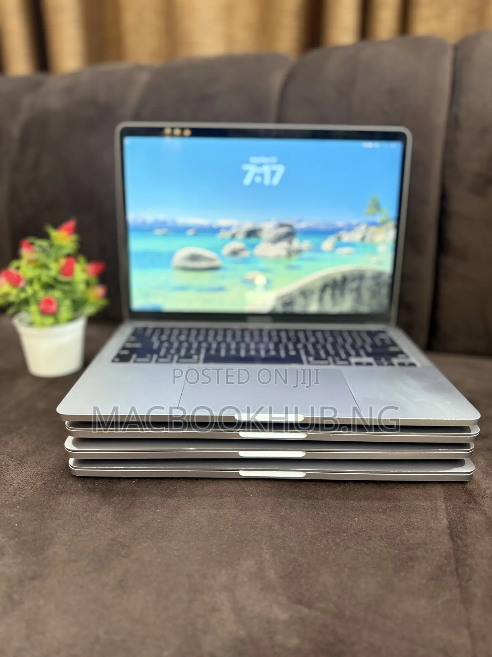 Laptop Apple MacBook Pro 2020 32GB Intel Core i7 SSHD (Hybrid) 1T