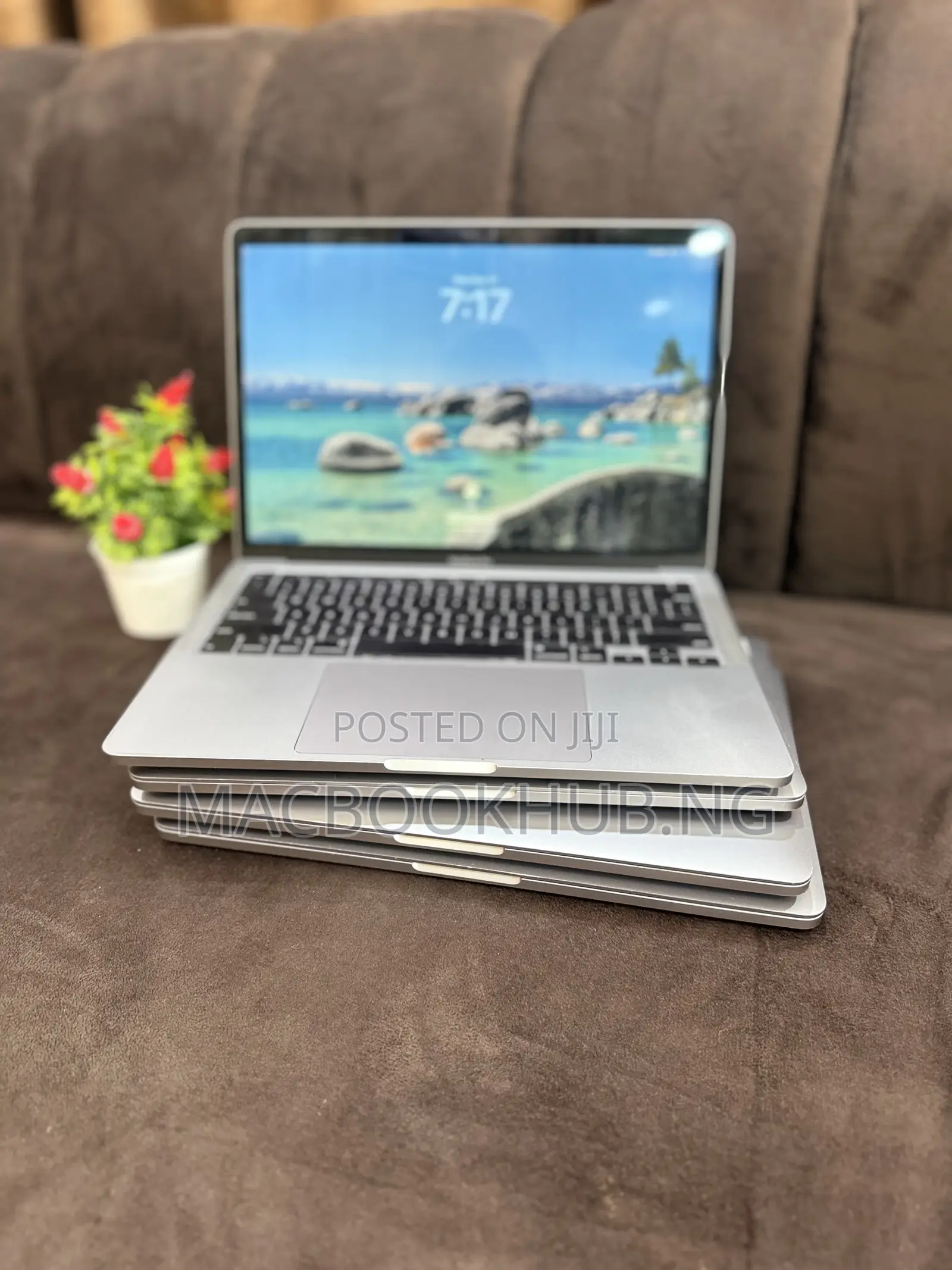 Laptop Apple MacBook Pro 2020 32GB Intel Core i7 SSHD (Hybrid) 1T