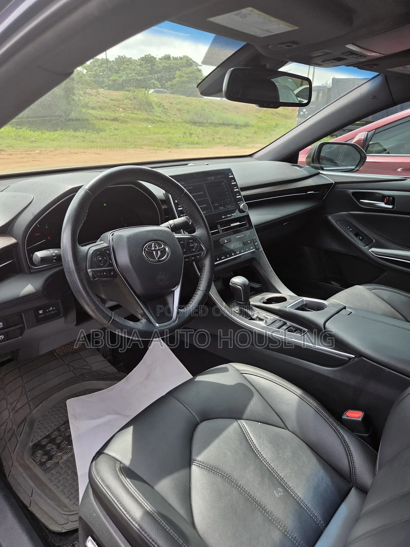 Toyota Avalon XLE FWD Sedan (3.5L V6 8A) 2019 Gray