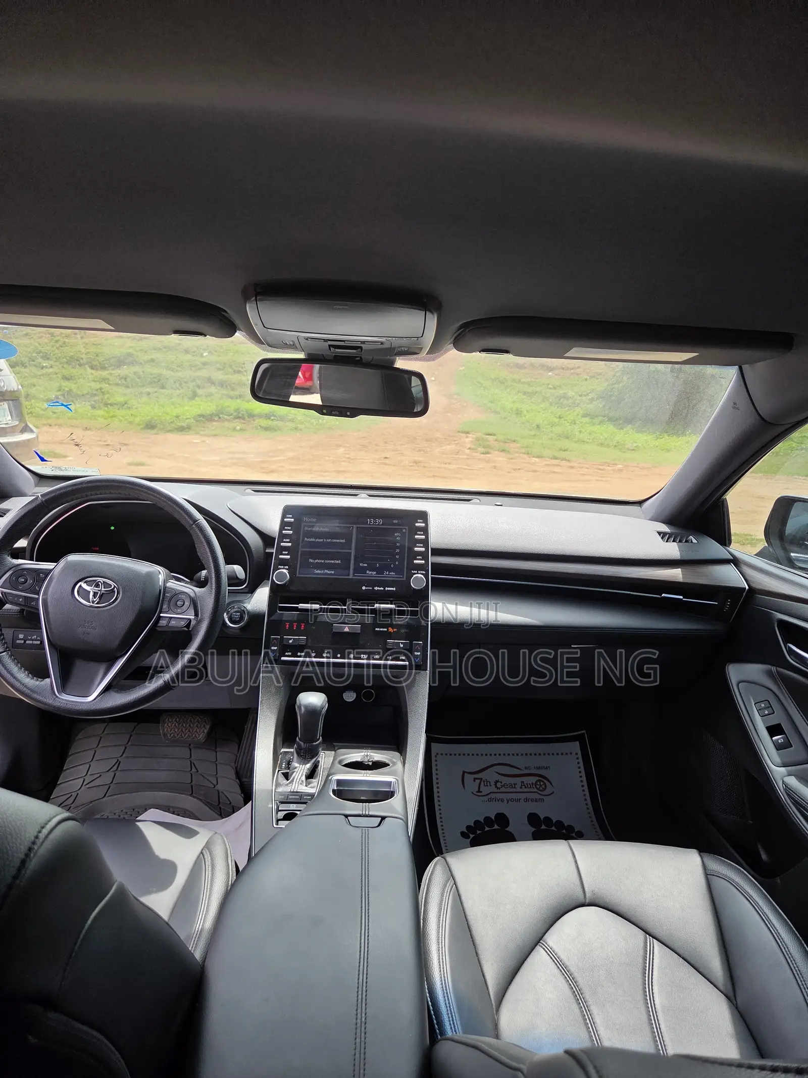 Toyota Avalon XLE FWD Sedan (3.5L V6 8A) 2019 Gray