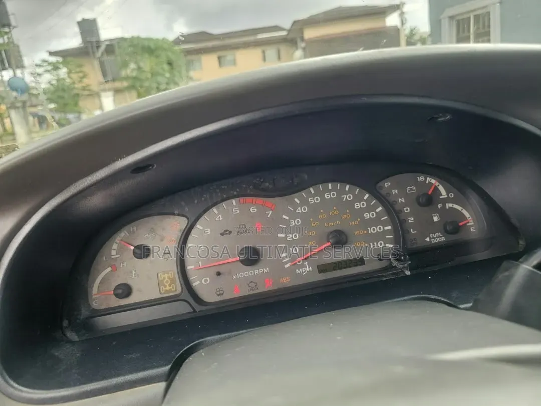 Toyota Sequoia 2003 Brown