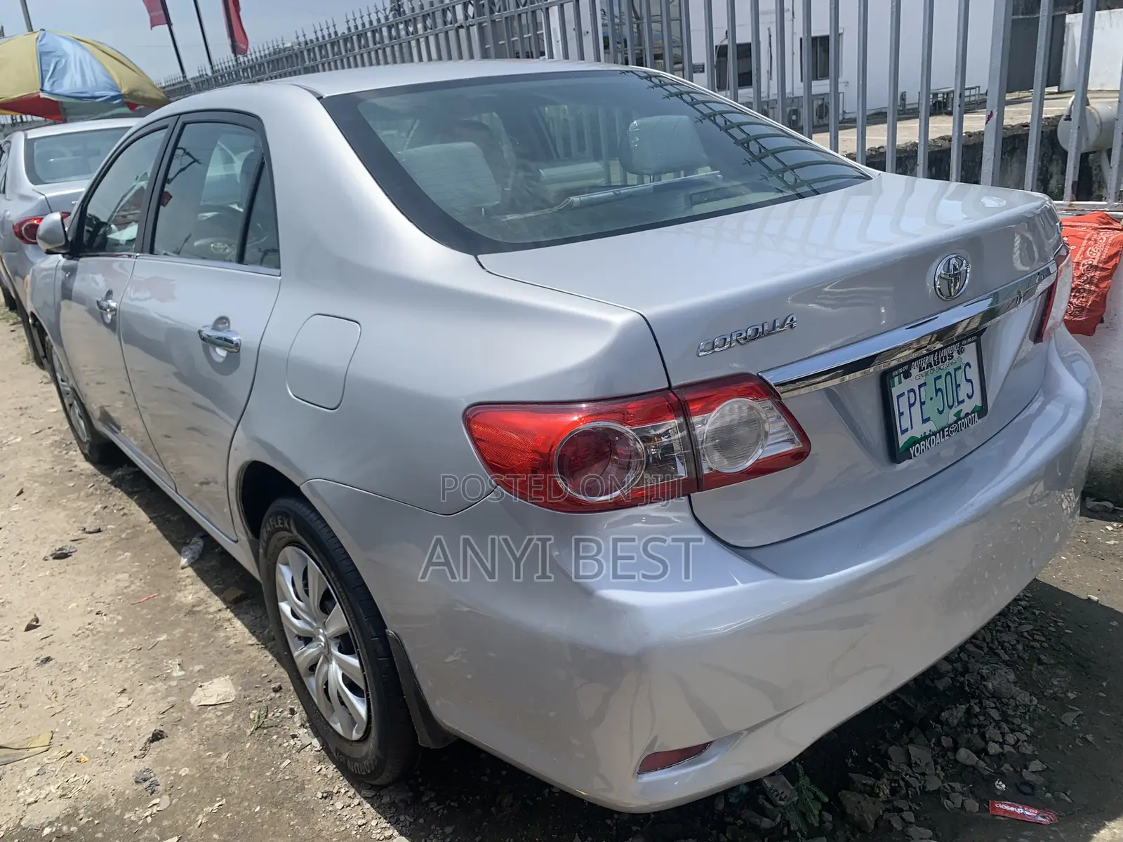 Toyota Corolla 2012 Silver