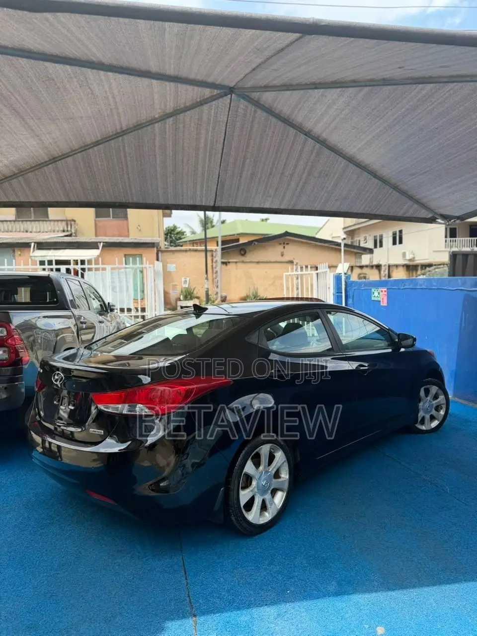 Hyundai Elantra Limited 2012 Black