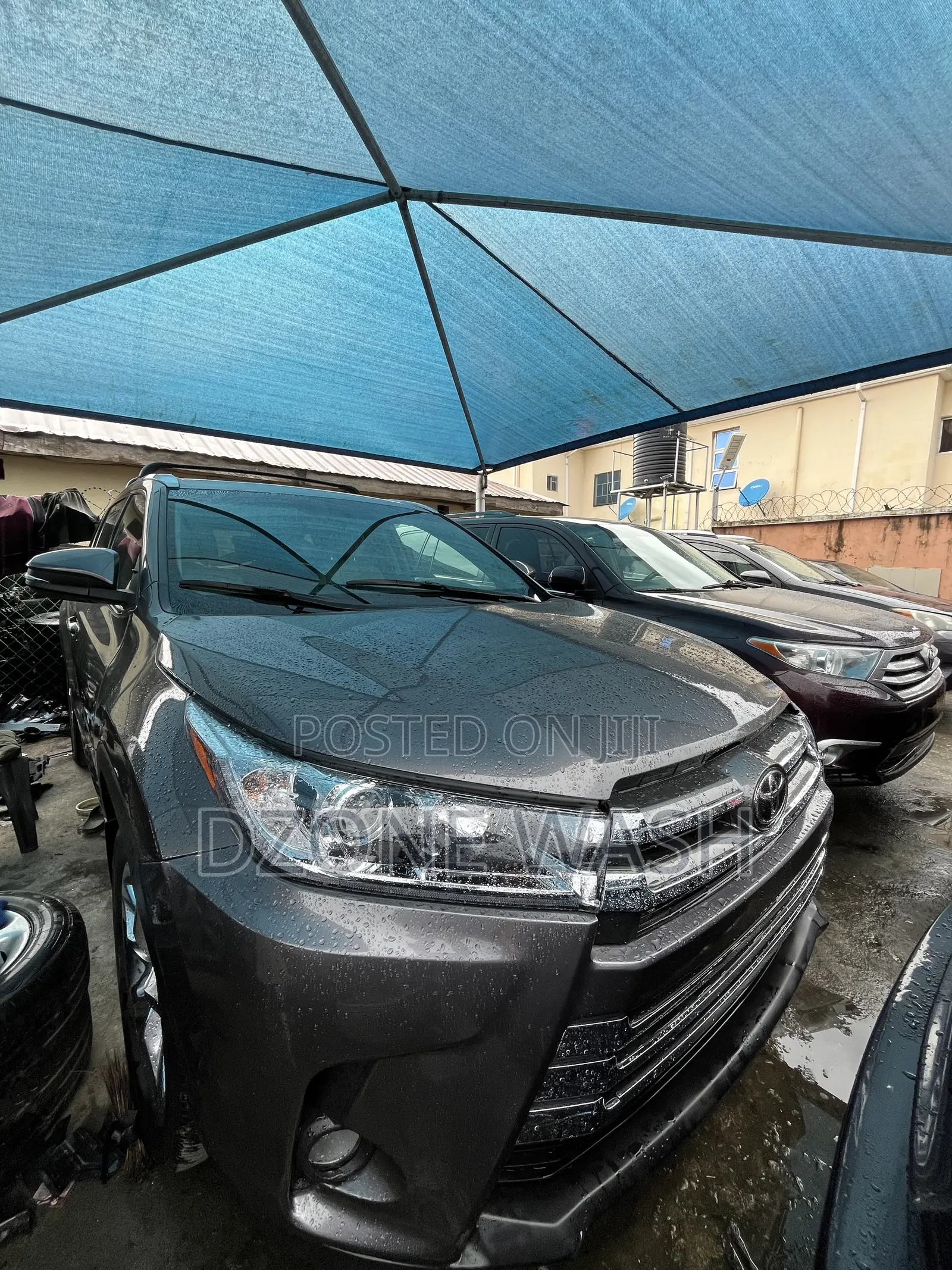 Toyota Highlander XLE 4dr SUV (3.5L 6cyl 6A) 2015