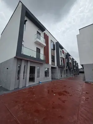 4bdrm Duplex in Opebi for sale